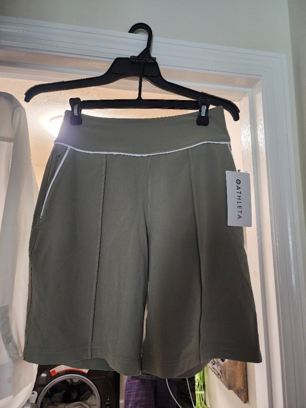 Athleta Tee Time Bermuda Short